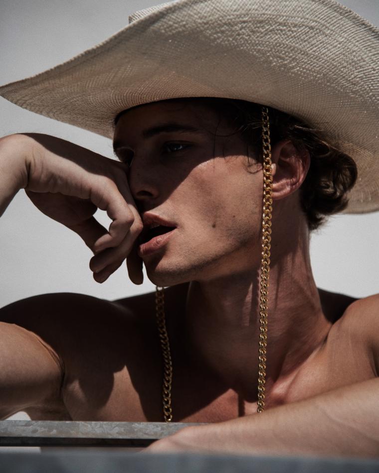 Jakob Jokerst - fashion model portfolio photo 23