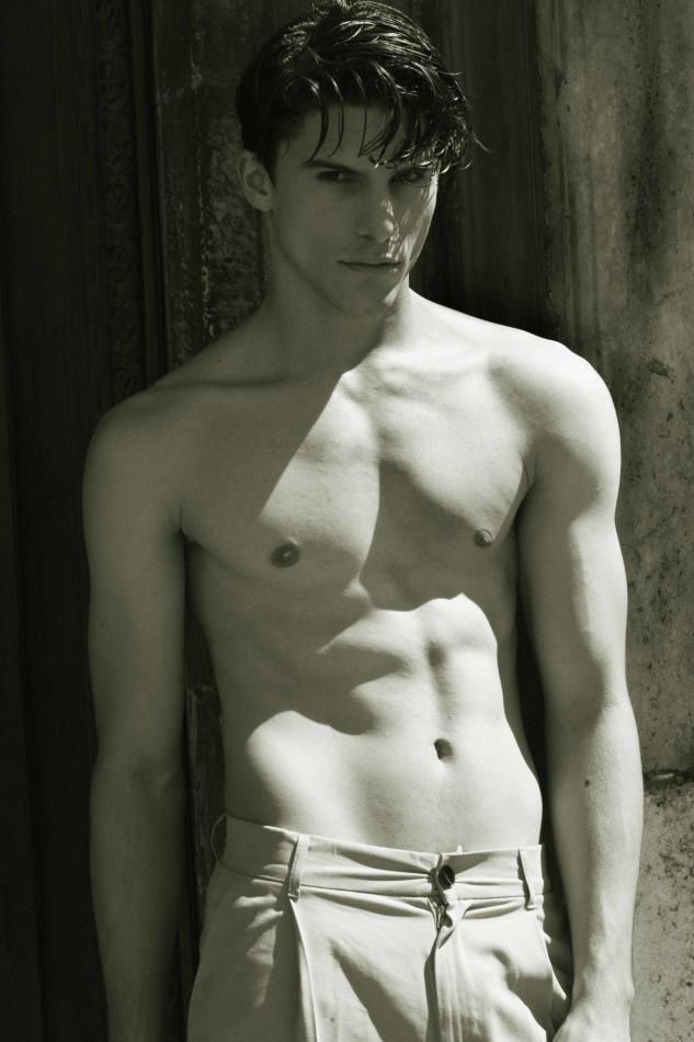 Felipe Duarte - fashion model portfolio photo 17