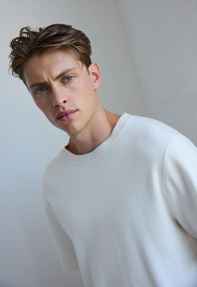 Ben Atkins - fashion model portfolio photo 30