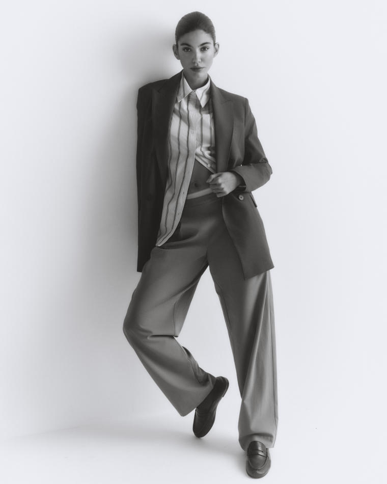 Kaya Djukic - fashion model portfolio photo 4