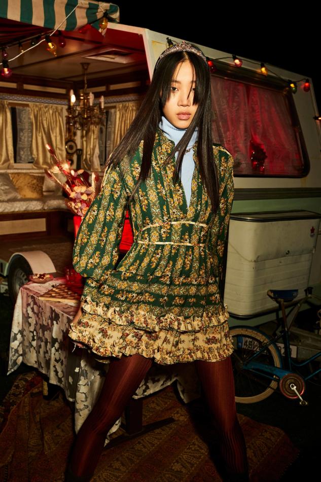 Yihyun Kim - fashion model portfolio photo 16