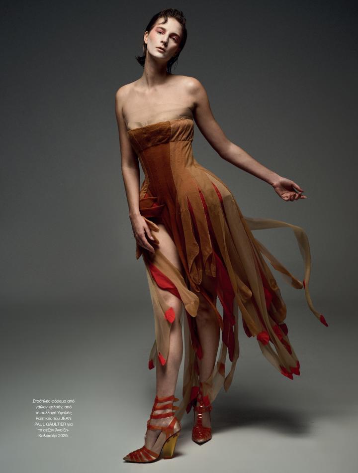 Ros Georgiou - fashion model portfolio photo 12