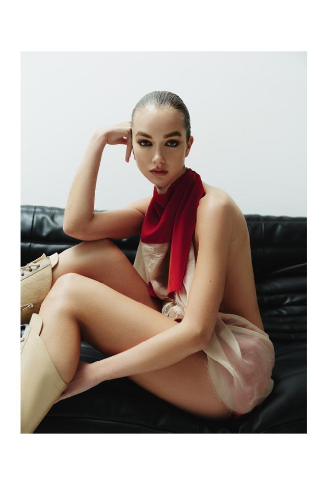 Josie Lane - fashion model portfolio photo 5