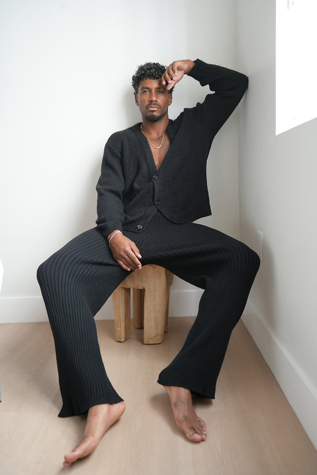 Jarred Evans - fashion model portfolio photo 7