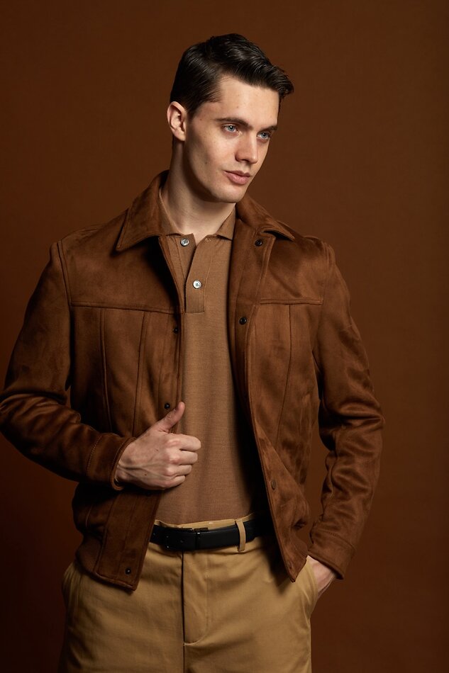 Edward Bayer - fashion model portfolio photo 11
