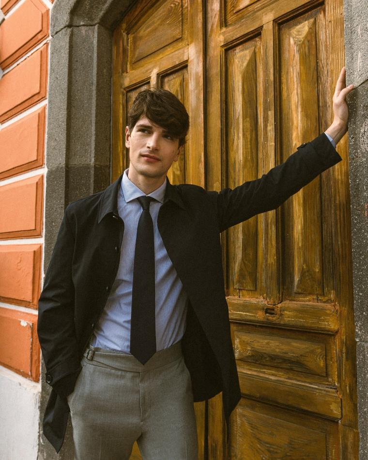 Pietro Battarra - fashion model portfolio photo 24