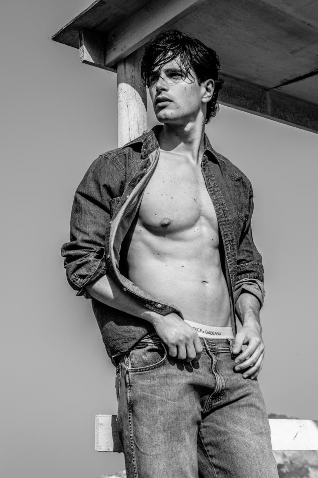 Pietro Battarra - fashion model portfolio photo 9