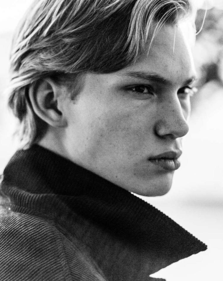 Tyler Patton - fashion model portfolio photo 4