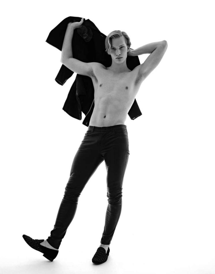 Tyler Patton - fashion model portfolio photo 13