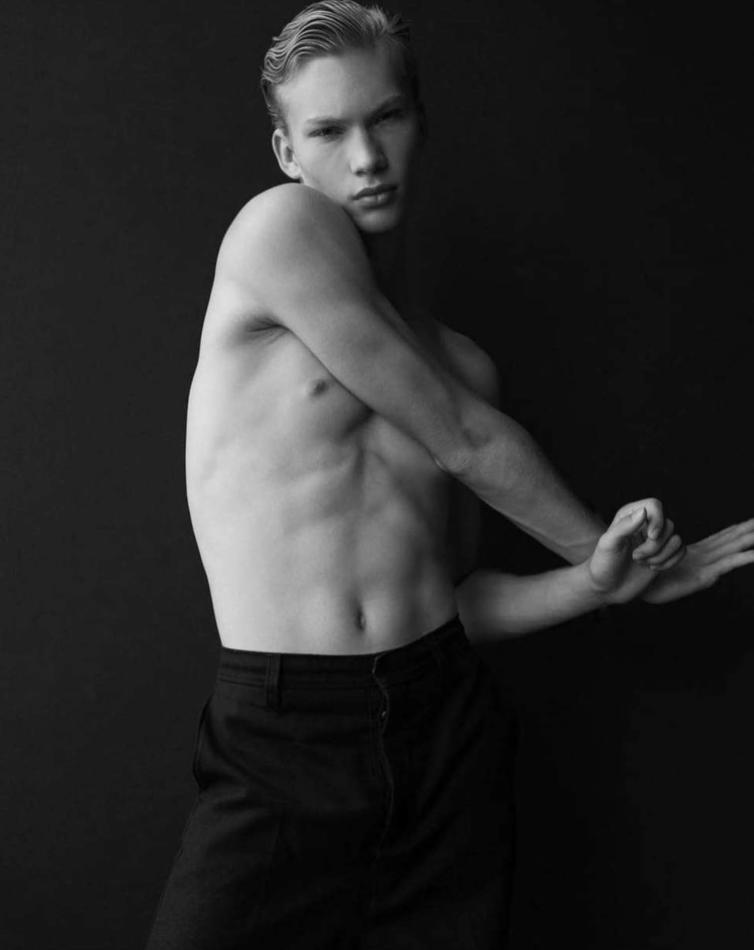 Tyler Patton - fashion model portfolio photo 17