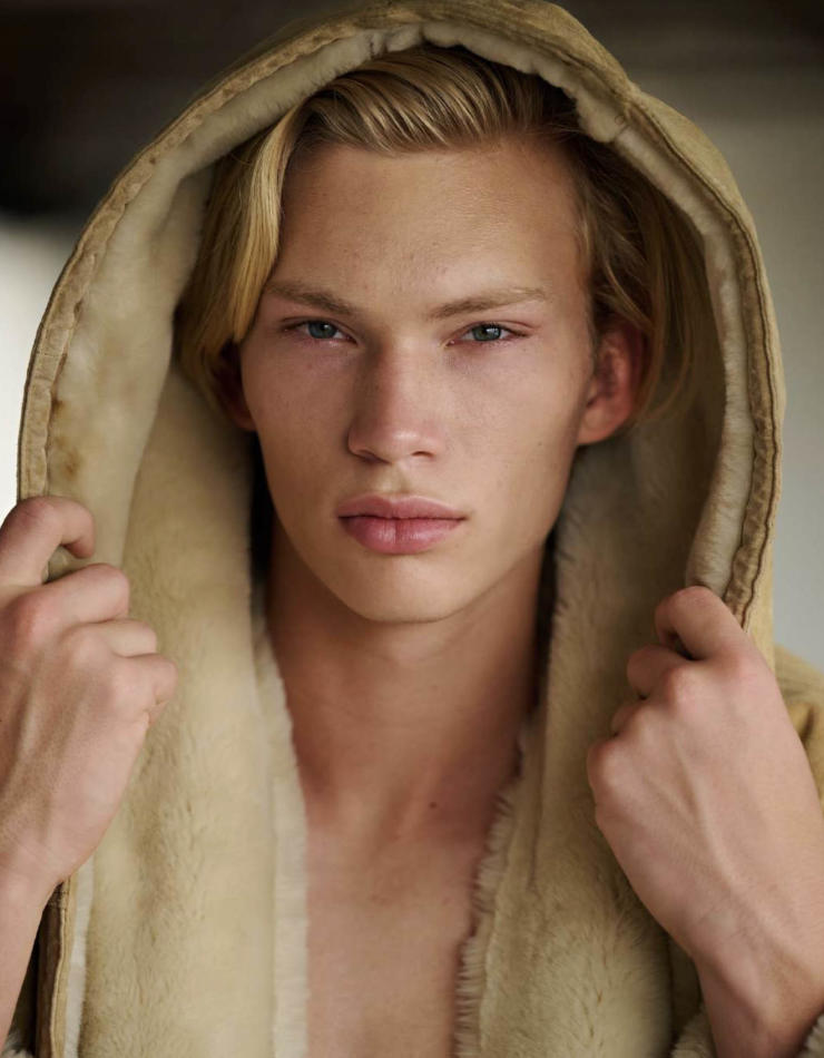 Tyler Patton - fashion model portfolio photo 18