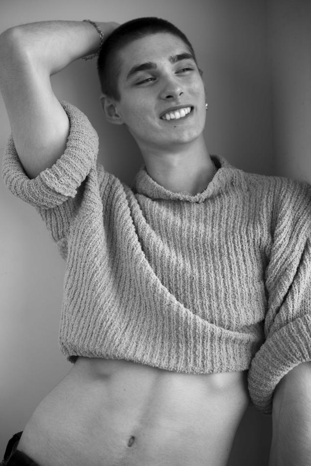 Michal Gruszka - fashion model portfolio photo 21