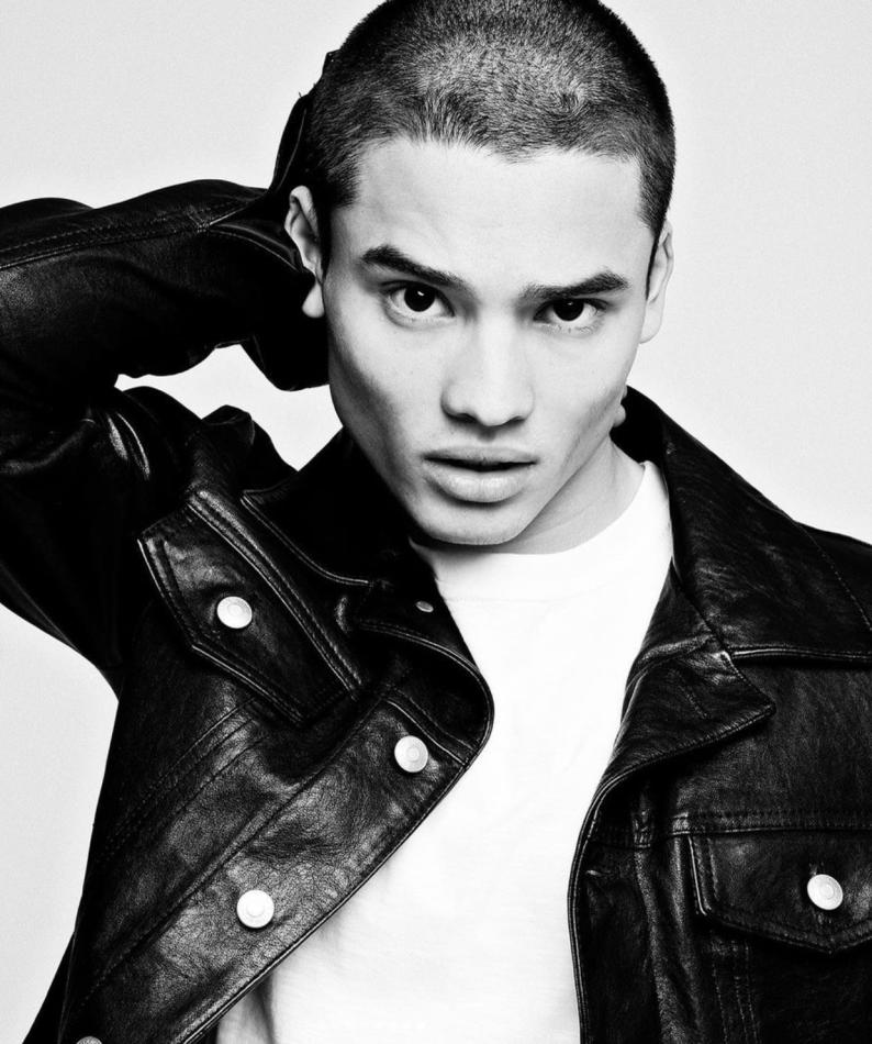 Sebastian Matarrese - fashion model portfolio photo 19