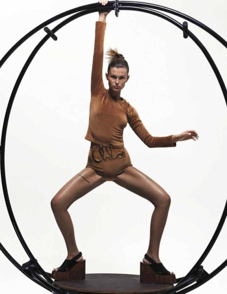 Tara Dobric - fashion model portfolio photo 16