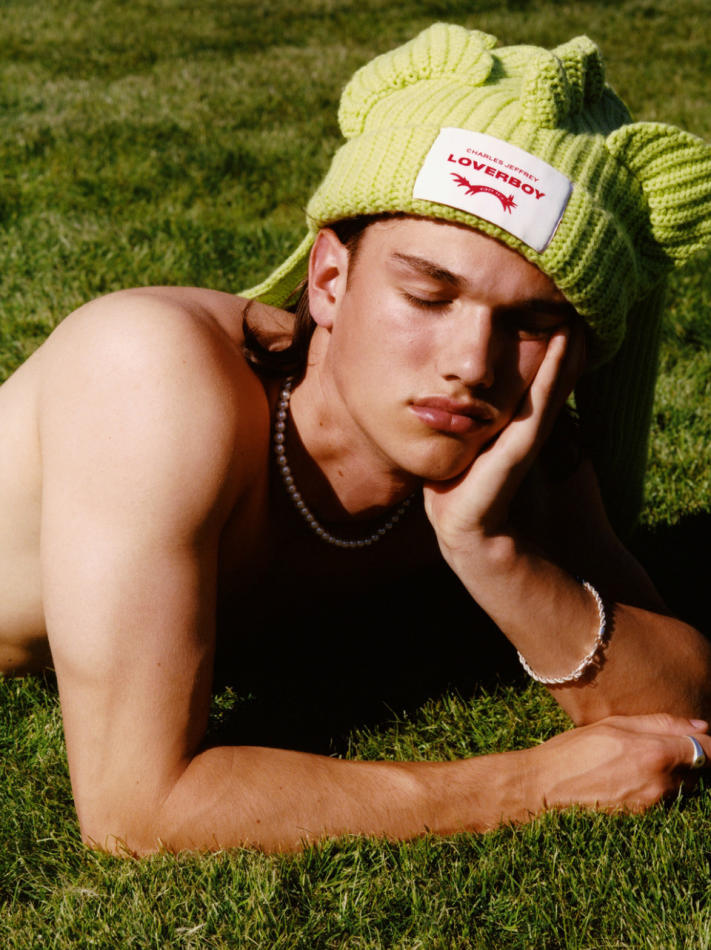 Henry Wallace - fashion model portfolio photo 6