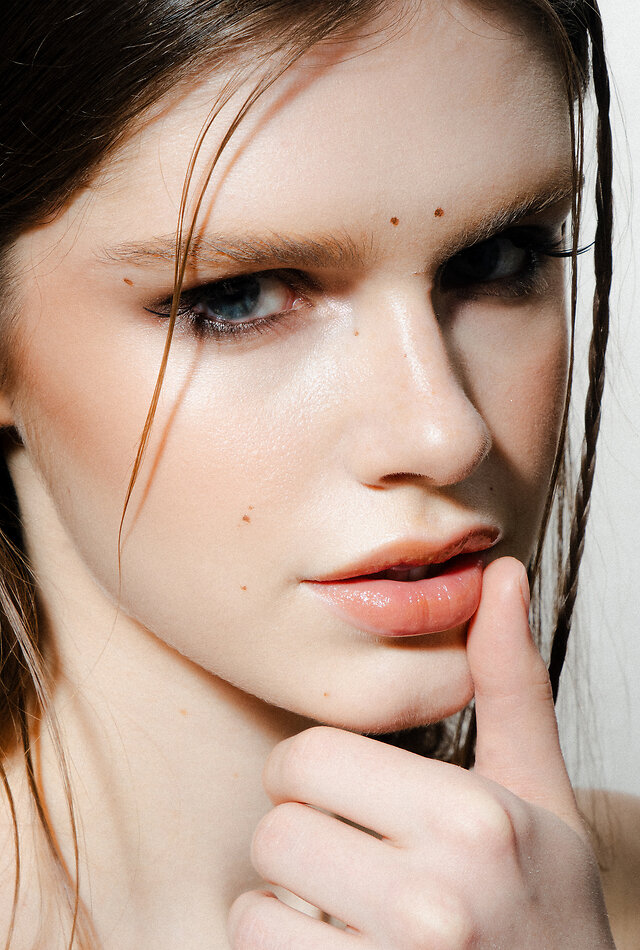 Sofia Orel - fashion model portfolio photo 12