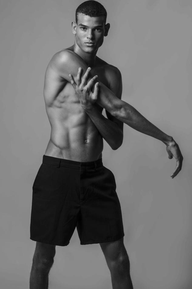 Edu Tozzi - fashion model portfolio photo 26