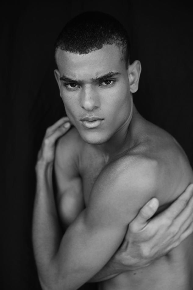Edu Tozzi - fashion model portfolio photo 25