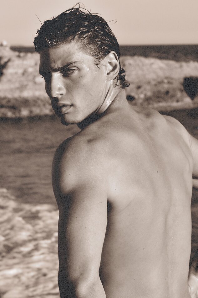 Aleksa Stojanov - fashion model portfolio photo 12