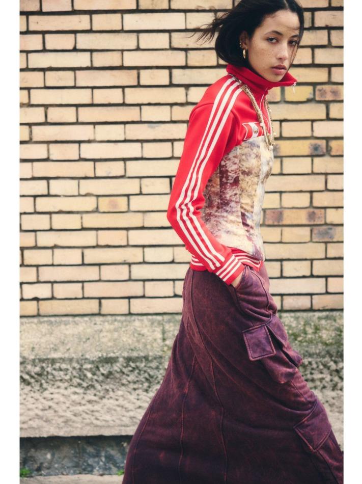 Bella Jacobson - fashion model portfolio photo 3