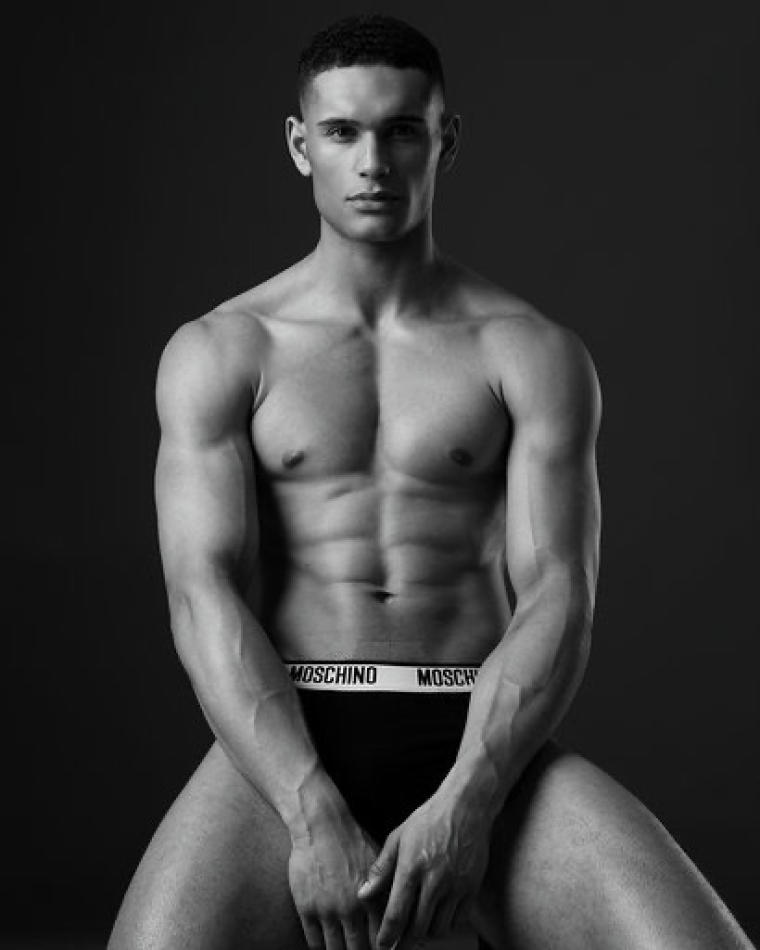 Danny Williams - fashion model portfolio photo 13