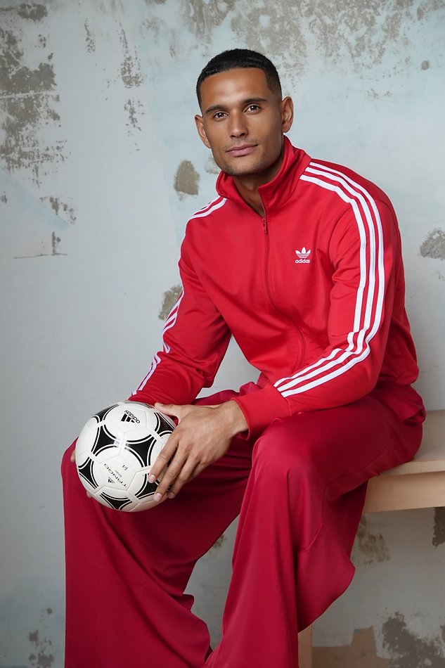 Danny Williams - fashion model portfolio photo 13