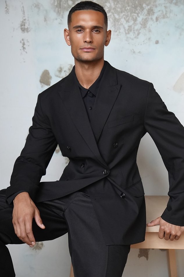 Danny Williams - fashion model portfolio photo 9