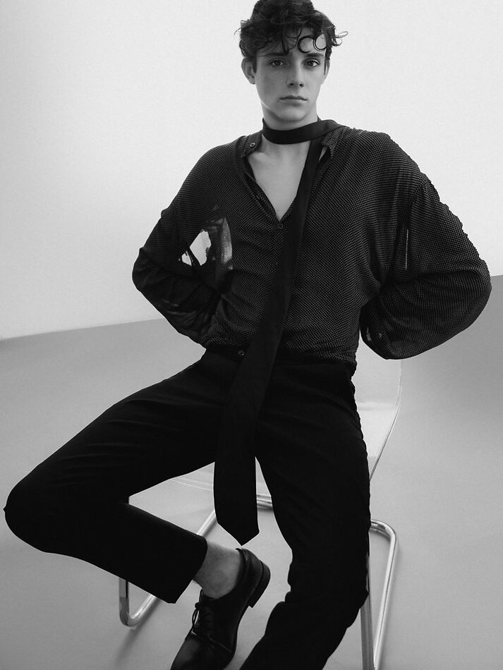 Tristen Hoek - fashion model portfolio photo 16