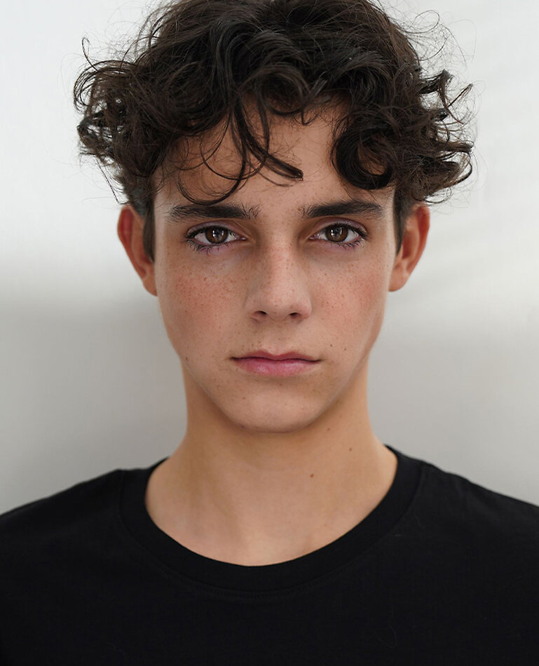 Tristen Hoek - fashion model portfolio photo 9