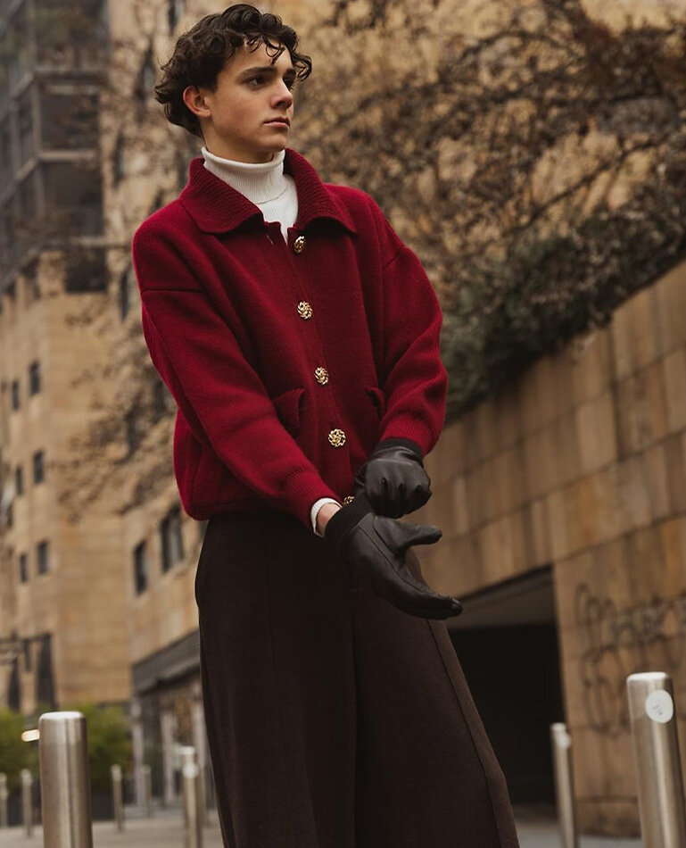 Tristen Hoek - fashion model portfolio photo 13