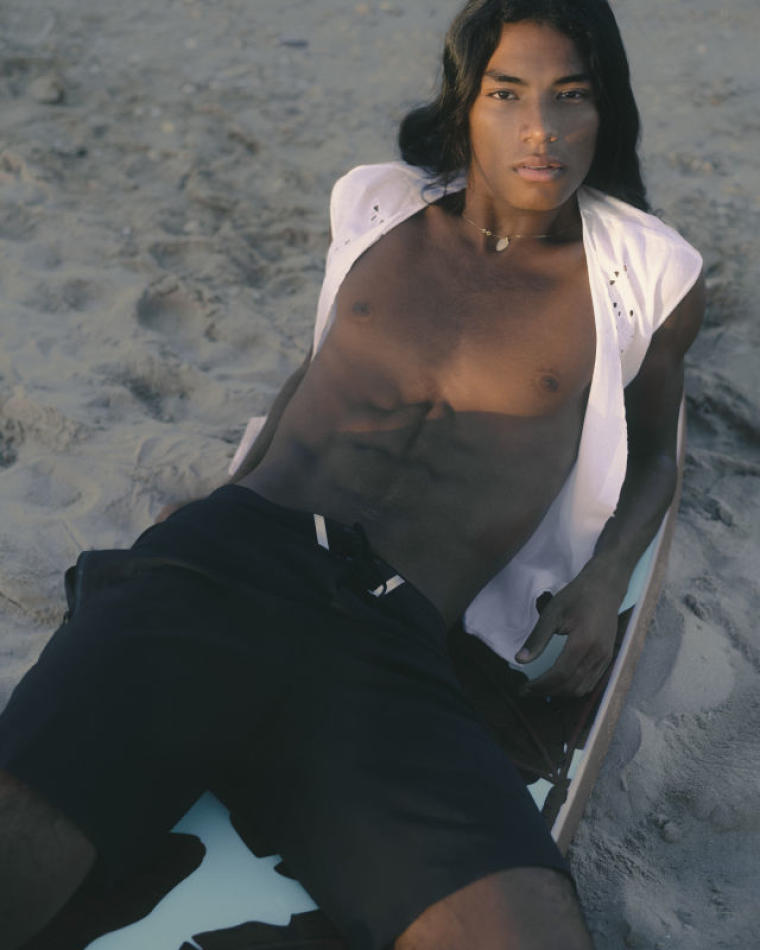 Santiago Garavaglia - fashion model portfolio photo 32