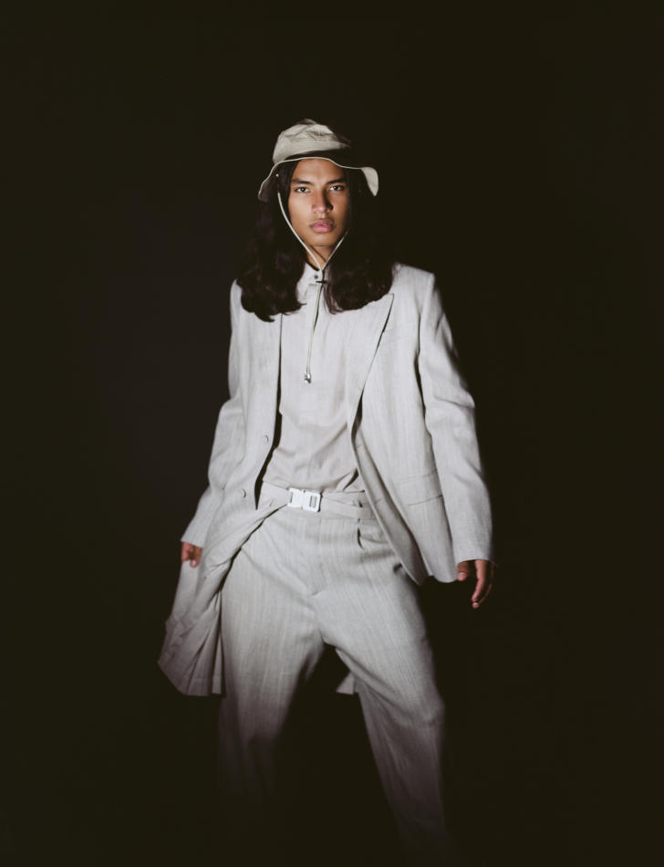 Santiago Garavaglia - fashion model portfolio photo 9
