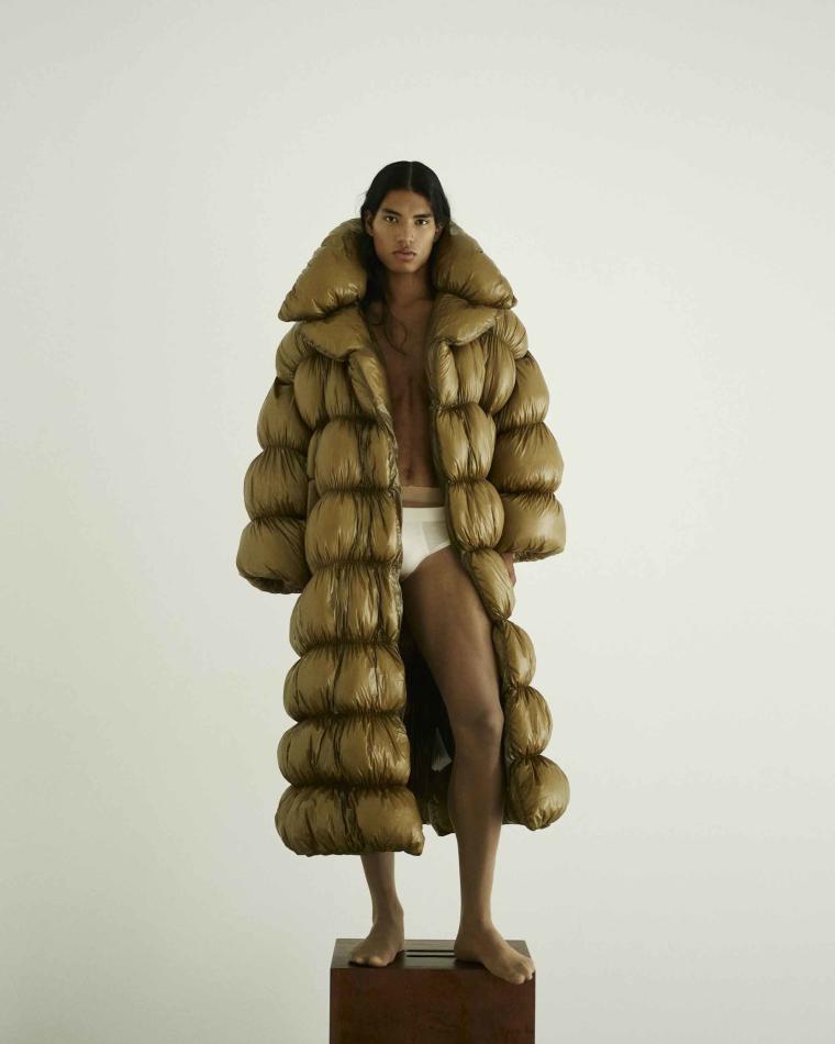 Santiago Garavaglia - fashion model portfolio photo 6