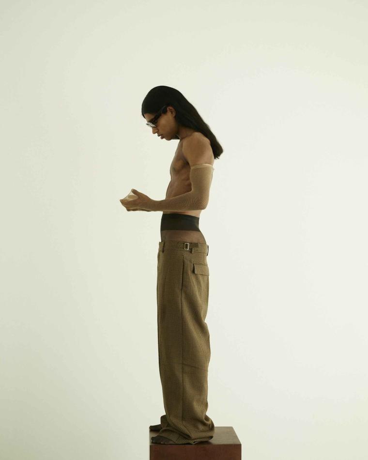 Santiago Garavaglia - fashion model portfolio photo 5