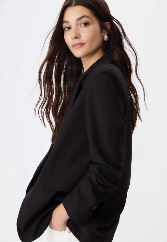 Valentina Coso - fashion model portfolio photo 7