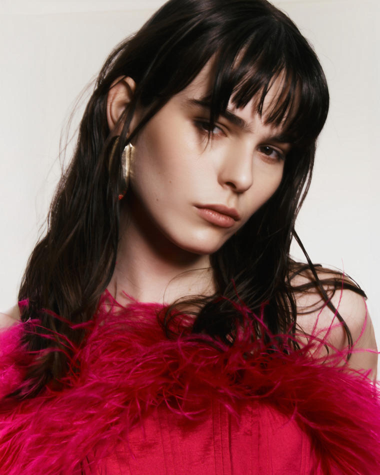 Julia Meseguer - fashion model portfolio photo 14