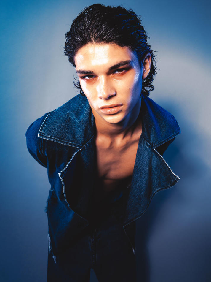 Noah den Hartogh - fashion model portfolio photo 19