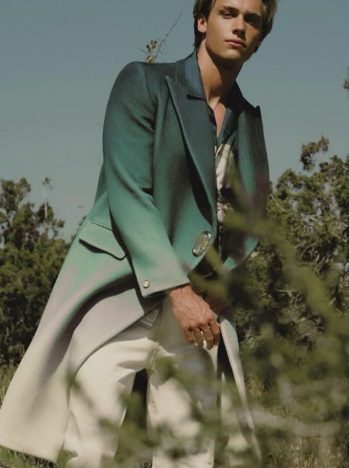 Tanner Knox - fashion model portfolio photo 20