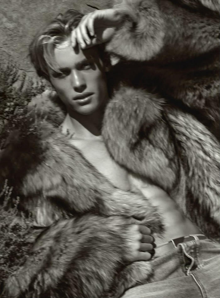 Tanner Knox - fashion model portfolio photo 23