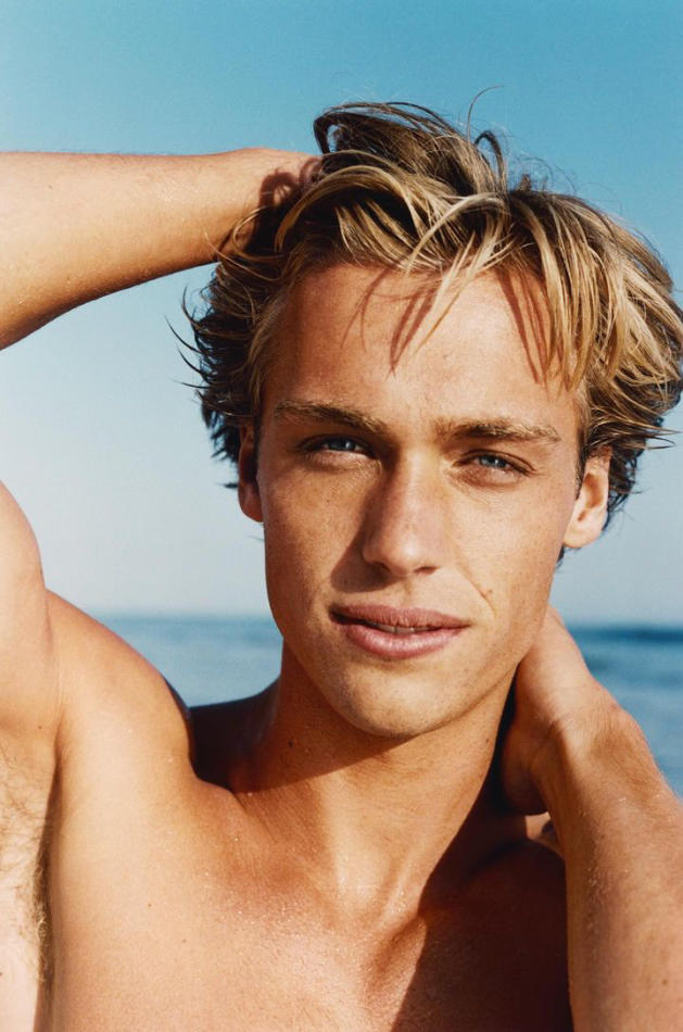 Tanner Knox - fashion model portfolio photo 10