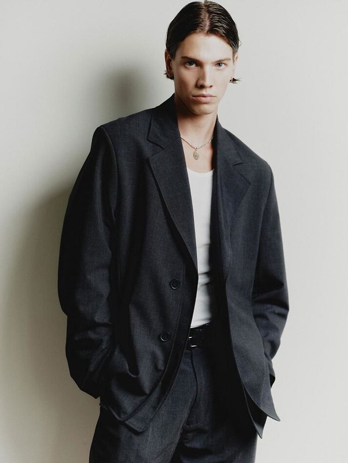 Antonio Tortorella - fashion model portfolio photo 6