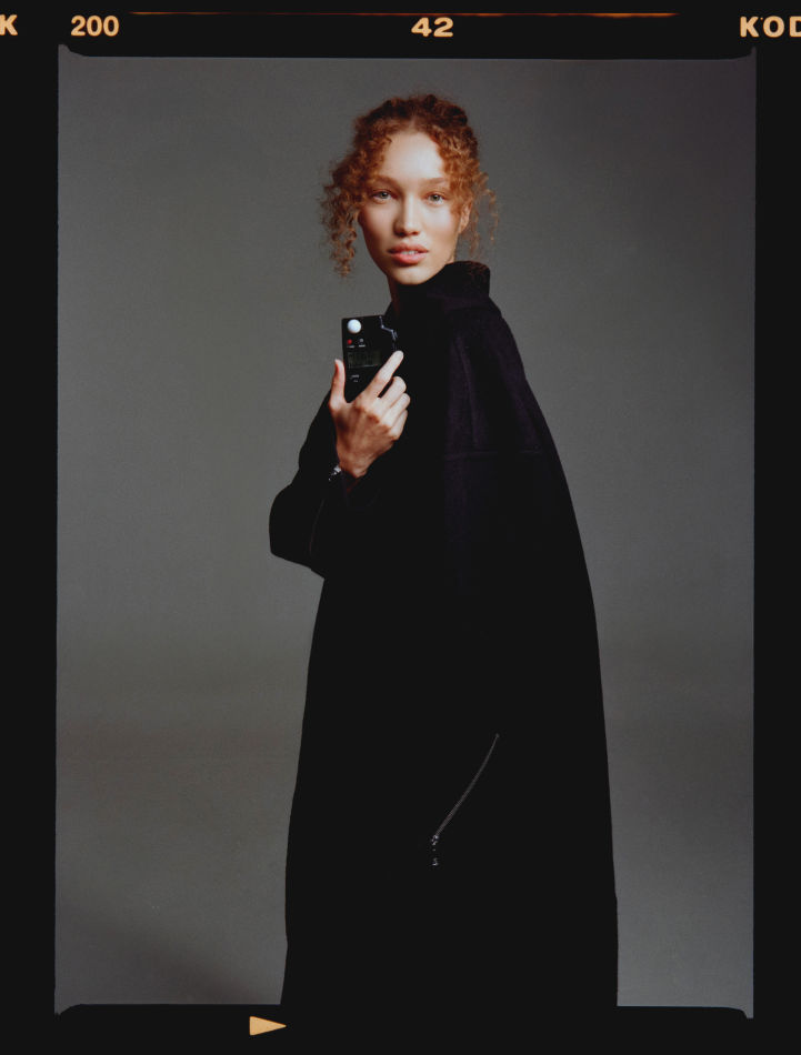 Lorena Marques - fashion model portfolio photo 20