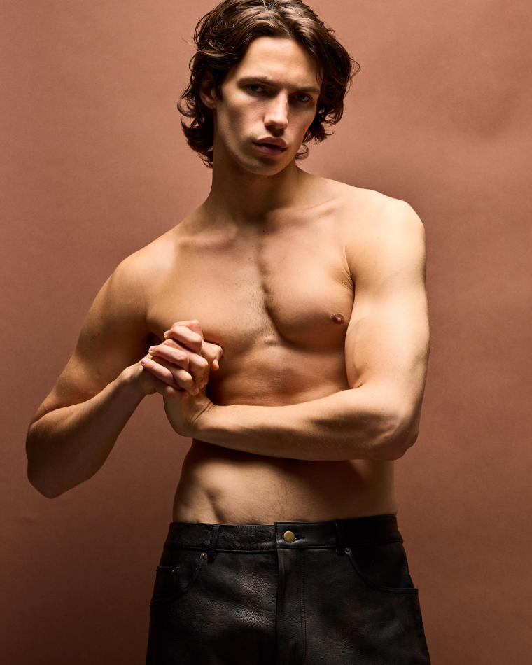 Trevor Brabant - fashion model portfolio photo 18