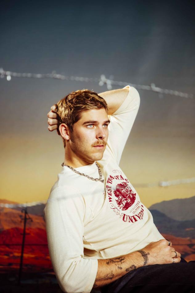 Gunnar Gehl - fashion model portfolio photo 7