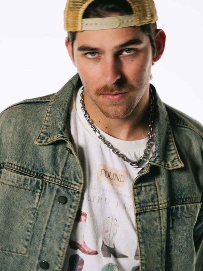 Gunnar Gehl - fashion model portfolio photo 6