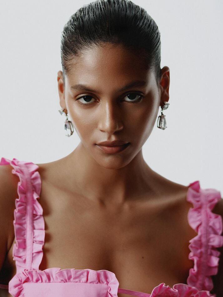 Rossy Herrera - fashion model portfolio photo 9