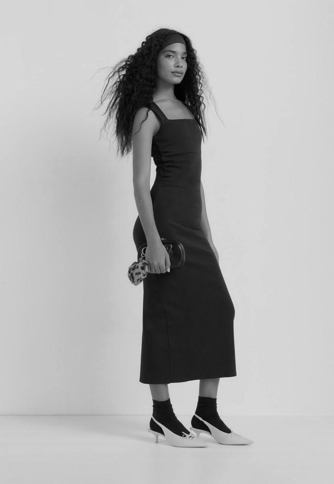 Gabriela Alves - fashion model portfolio photo 4