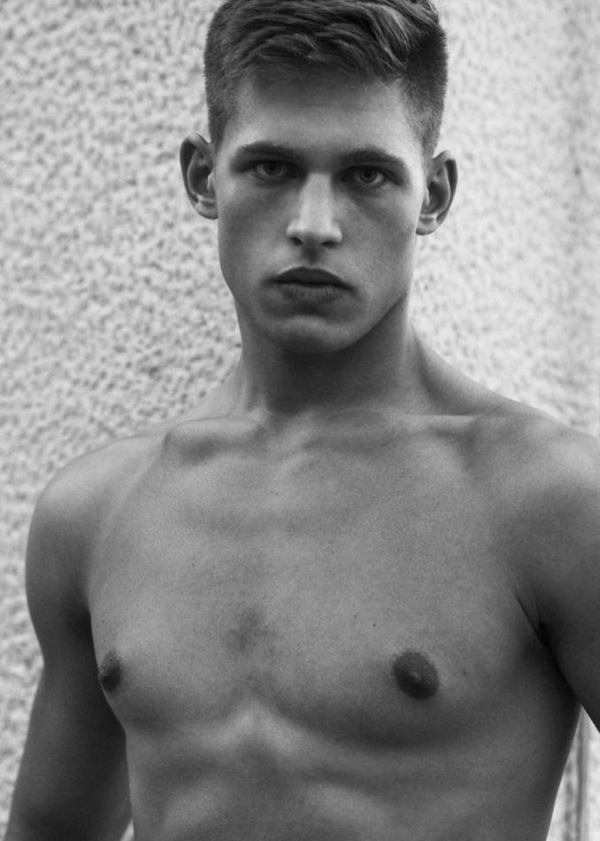 Marko Matovic - fashion model portfolio photo 25