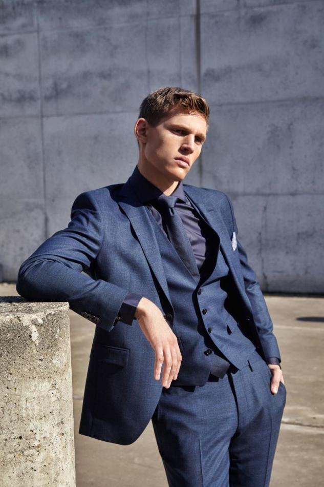 Marko Matovic - fashion model portfolio photo 22