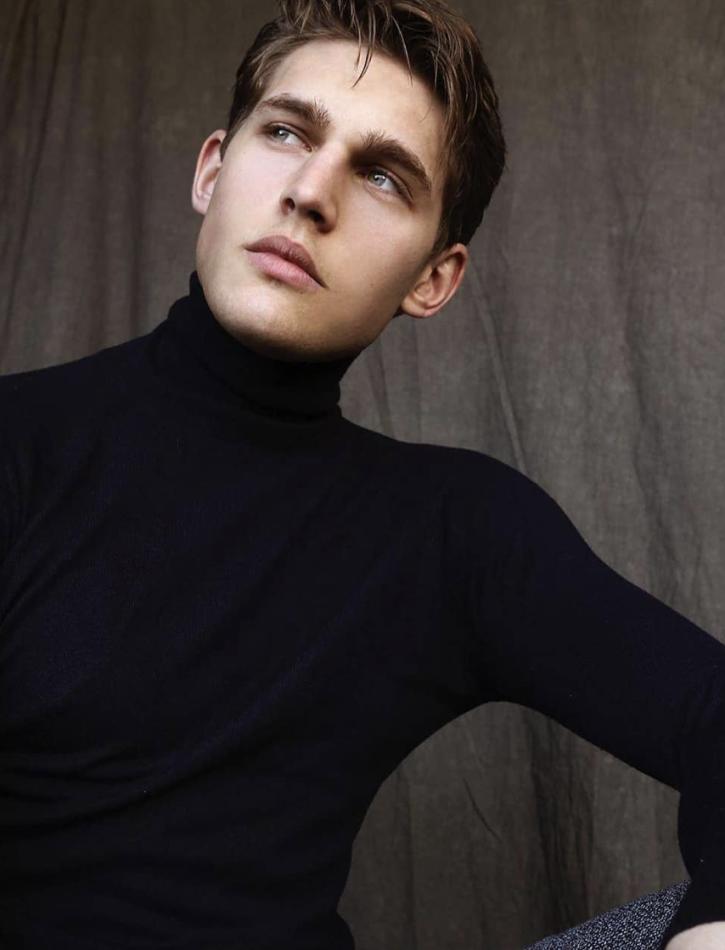 Marko Matovic - fashion model portfolio photo 6